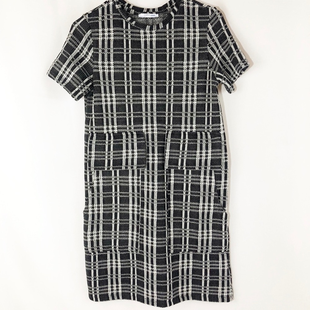 Zara Trafaluc Black & White Plaid Academia Sweater Dressā